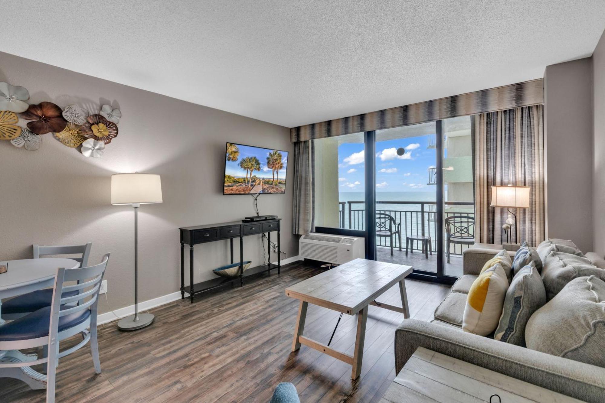 Ocean-Front Penthouse Condos at Patricia Grand Myrtle Beach Exterior foto